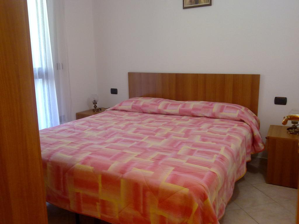 Casa Purple Apartment Cala Gonone Ruang foto