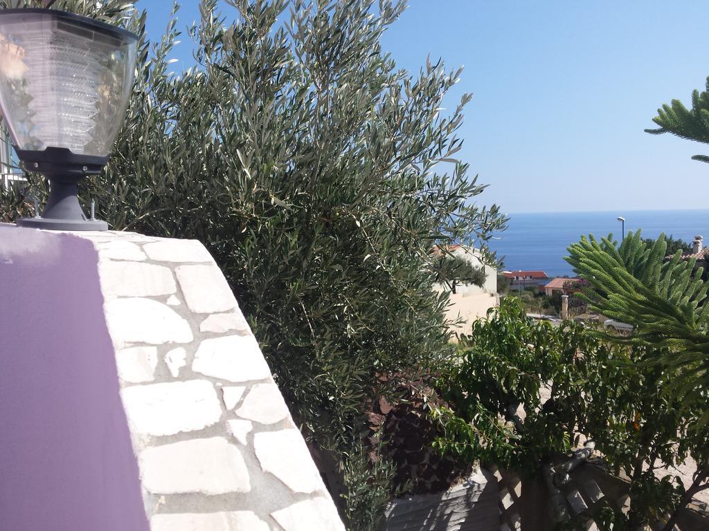 Casa Purple Apartment Cala Gonone Bagian luar foto